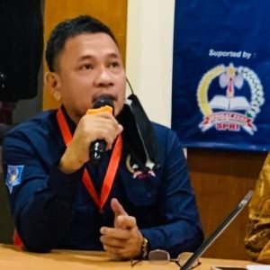 Heintje Mandagi, Ketua Dewan Pers Indonesia