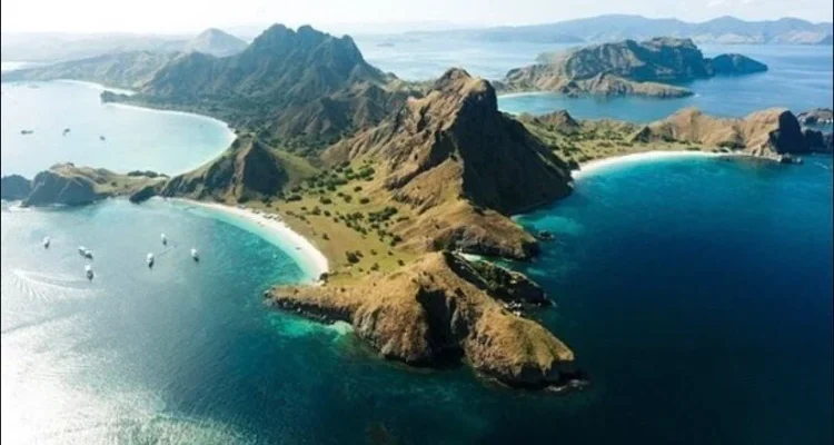 pulau padar 2