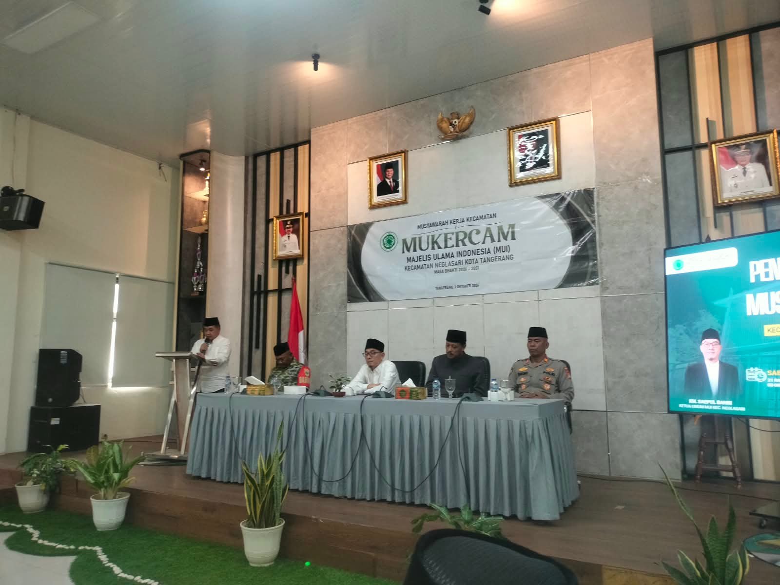 Neglasari